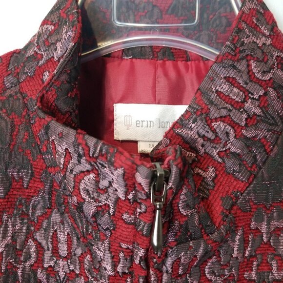 Erin London Medallion Red & Gray Vest 1X - Picture 4 of 8